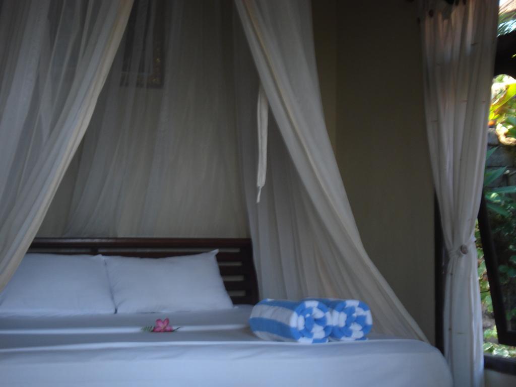 Bulih Beach Bungalows Амед Номер фото
