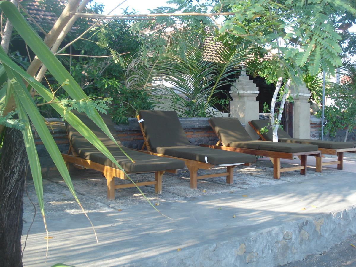 Bulih Beach Bungalows Амед Экстерьер фото